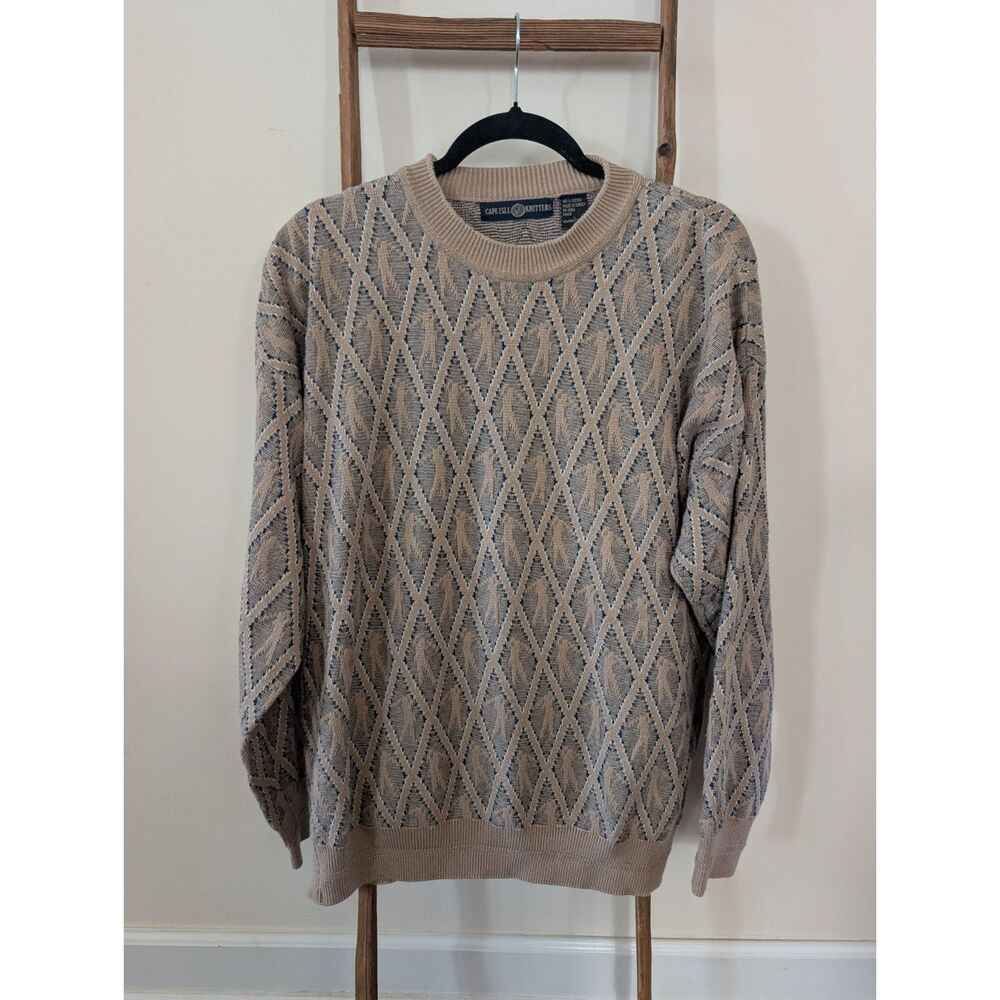 Cape Isle Knitters men’s L geometric diamond golfer knit crewneck sweater, LARGE